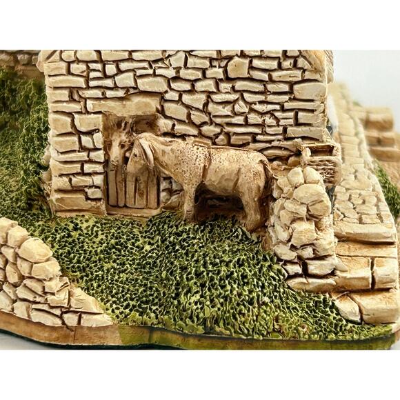 Lilliput Lane O’Lacey’s Store 1989 Irish Collection Cottage w/ Box - Picture 10 of 16